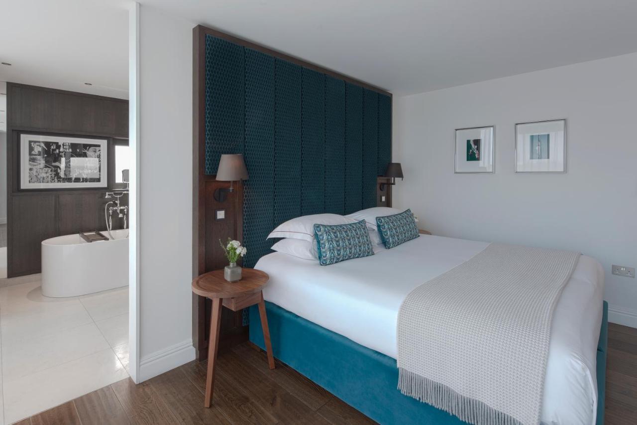 Cheval The Edinburgh Grand Aparthotel Luaran gambar A bedroom at the hotel