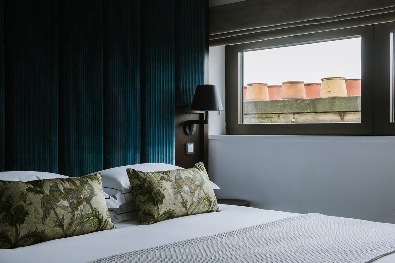 Cheval The Edinburgh Grand Aparthotel Luaran gambar A bedroom at the hotel